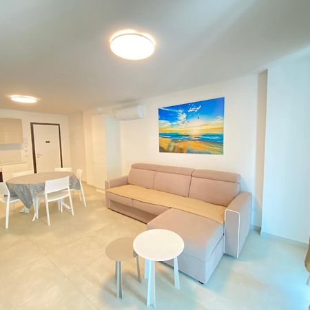 Residence Millefiori リニャーノ・サッビアドーロ エクステリア 写真